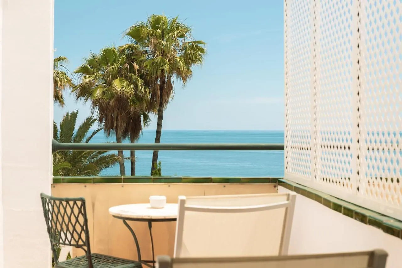 Hotel Carabeo ネルハ