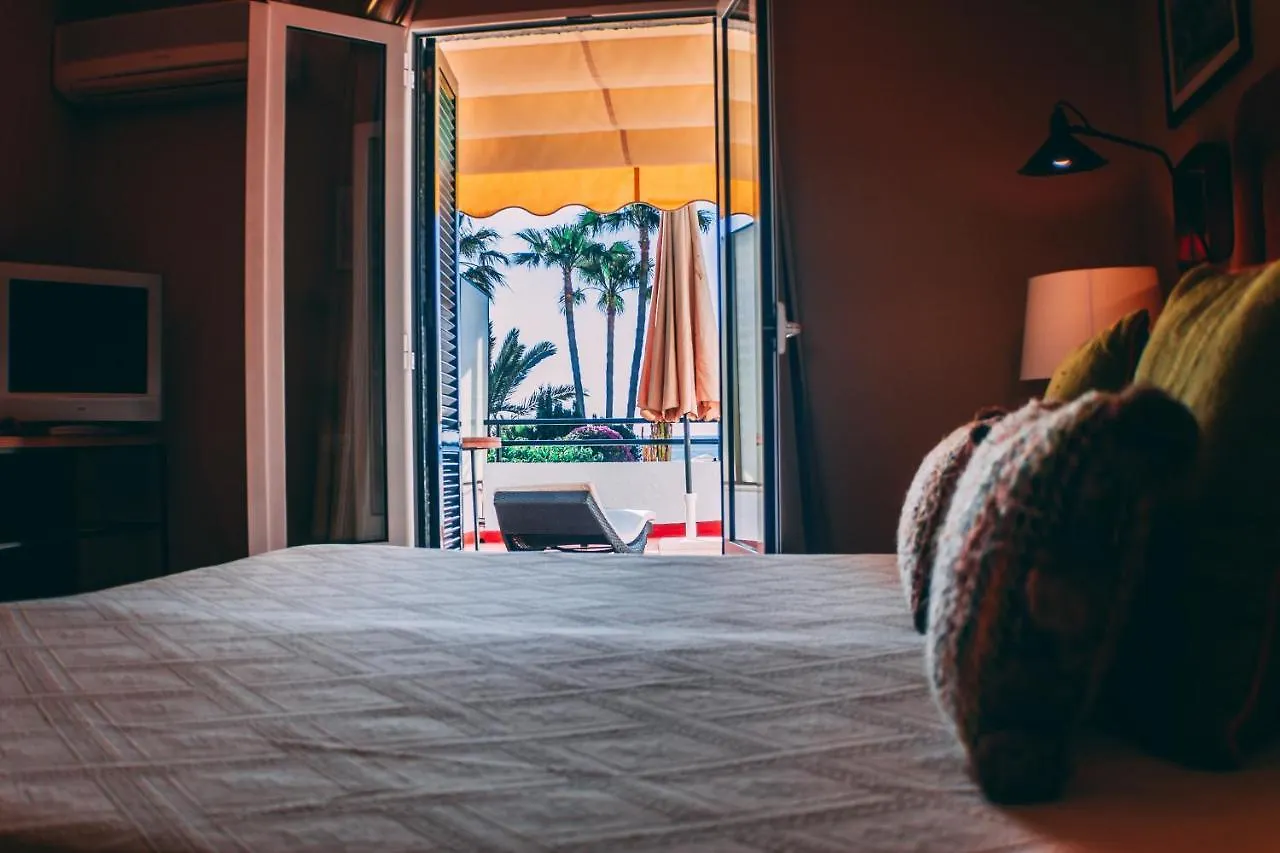 Hotel Carabeo ネルハ スペイン