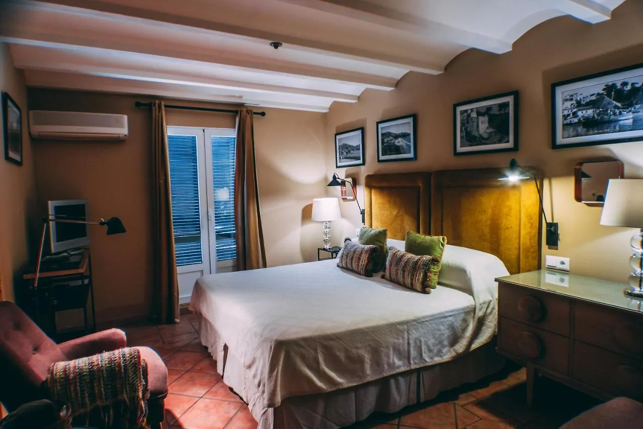 Hotel Carabeo ネルハ